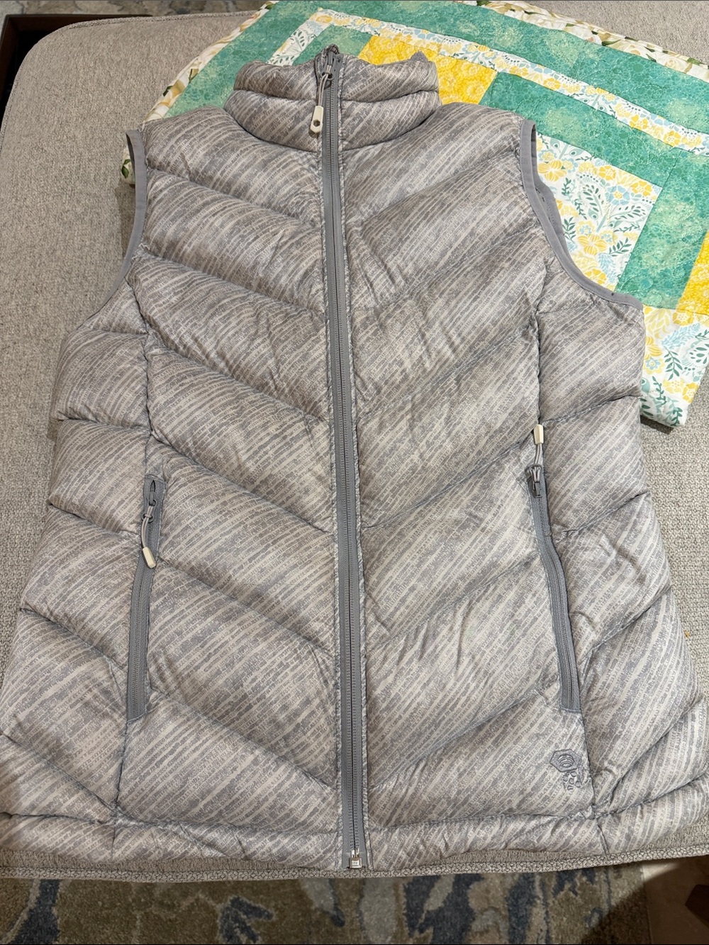 Mountain Hardwear Light Gray Quilted Puffer Vest